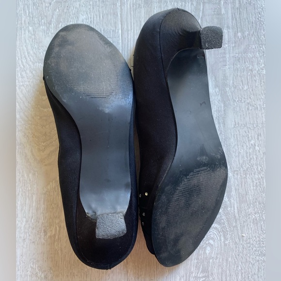 Tradition black satin kitten heels - Picture 4 of 4